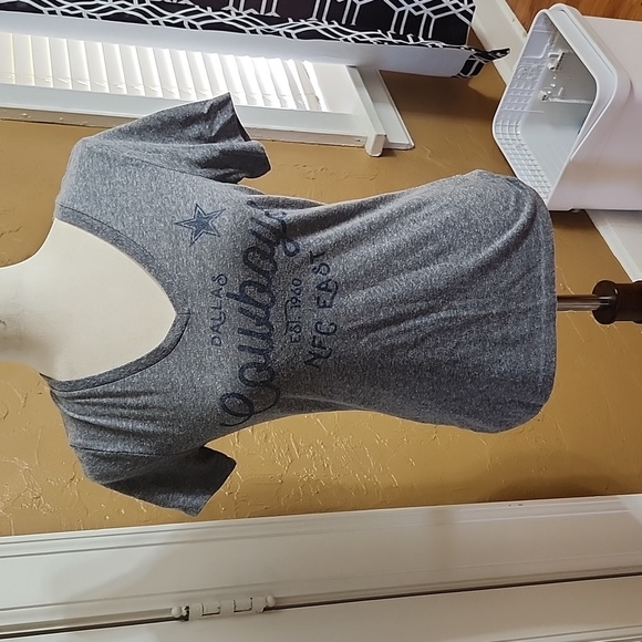 Dallas Cowboys for Her style v neck crew t shirt gray and sizeM - Picture 2 of 4